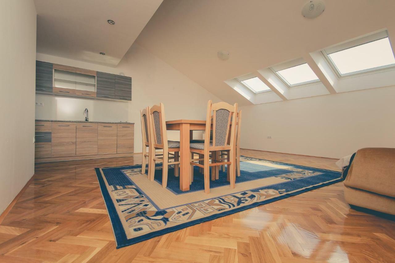 Apartmani Pranjic Kaštela Esterno foto