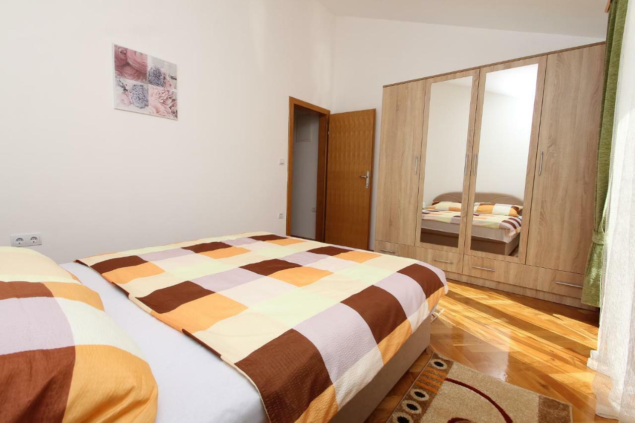 Apartmani Pranjic Kaštela Esterno foto